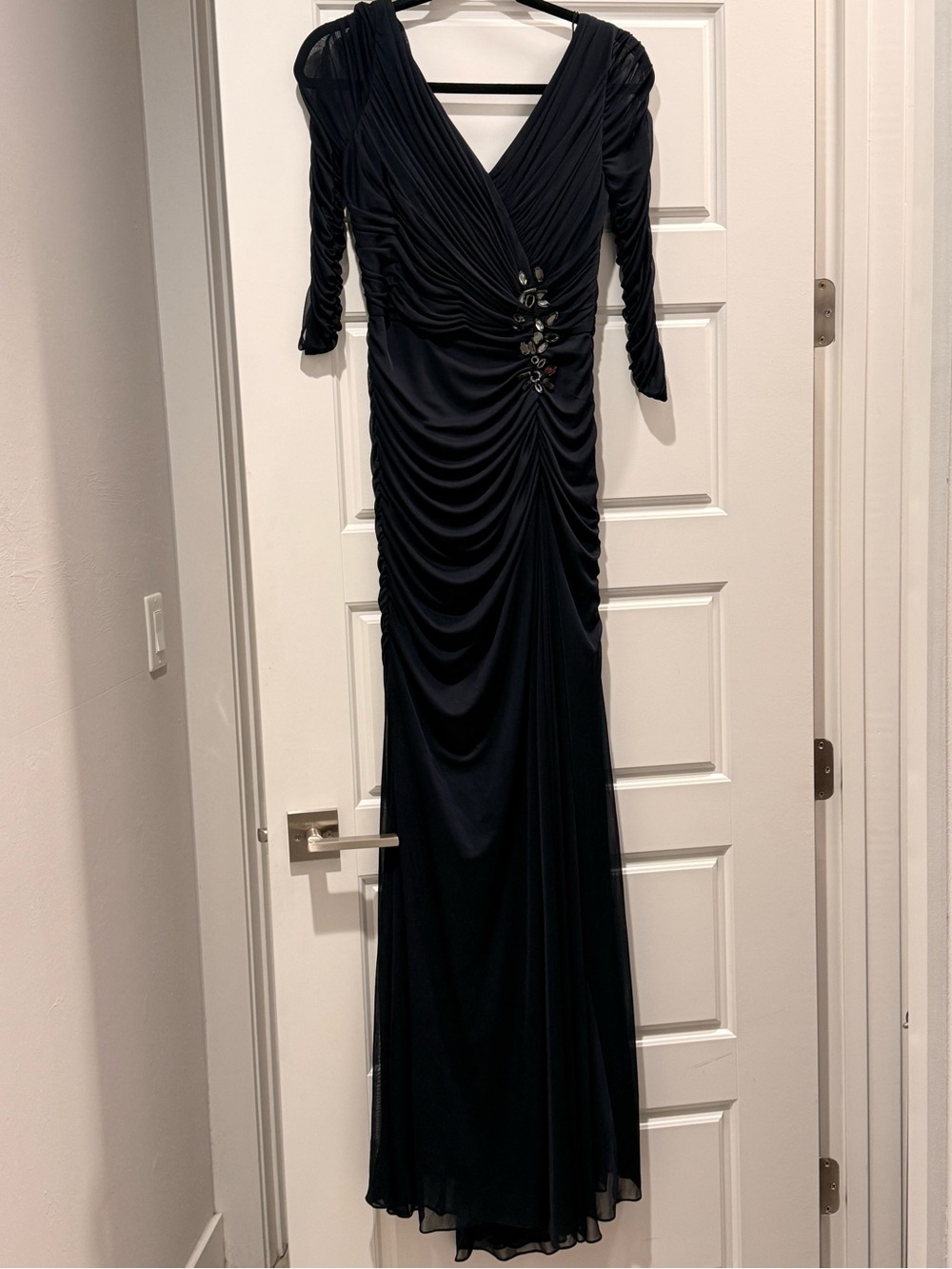 Adrianna Papell Black Long-Sleeve Ruched V-Neck Evening Gown